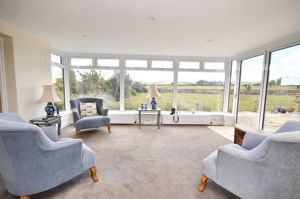 Sun room- click for photo gallery